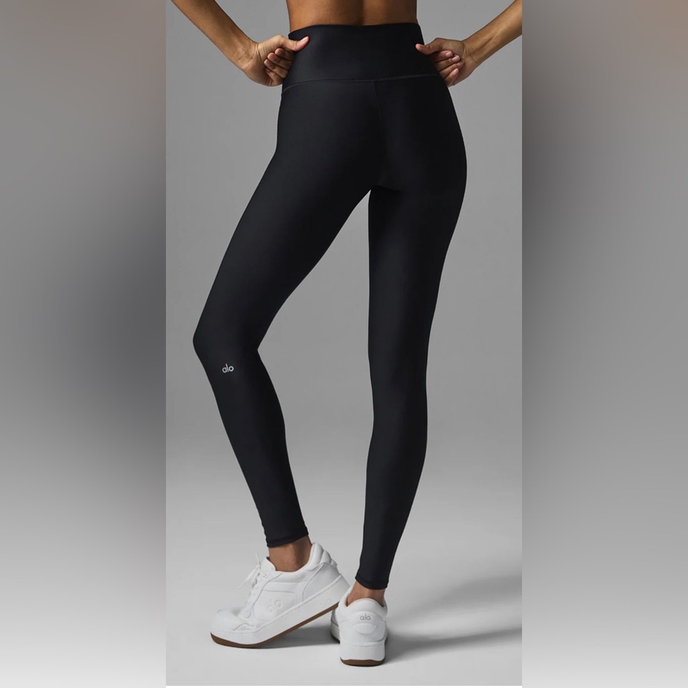 Alo full length high waist airlift leggings. Like new